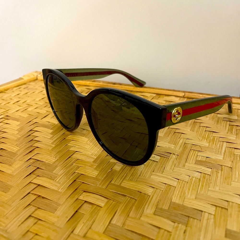 Gucci Classic Sunglasses